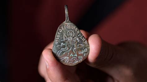 The Hamsa Hand: Using Amulets to Ward Off Envious Eyes